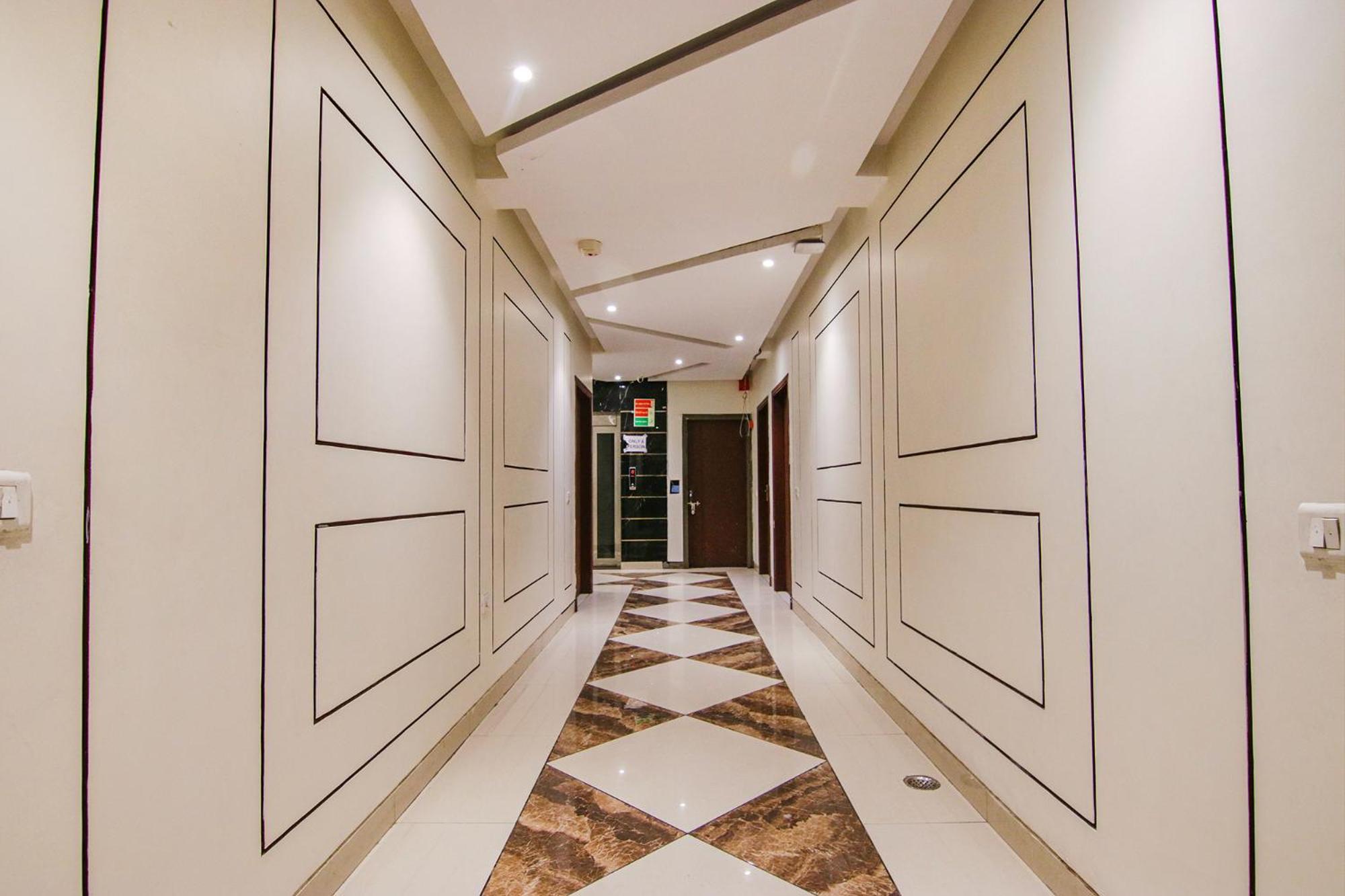 Fabhotel Golden Glory ニューデリー エクステリア 写真